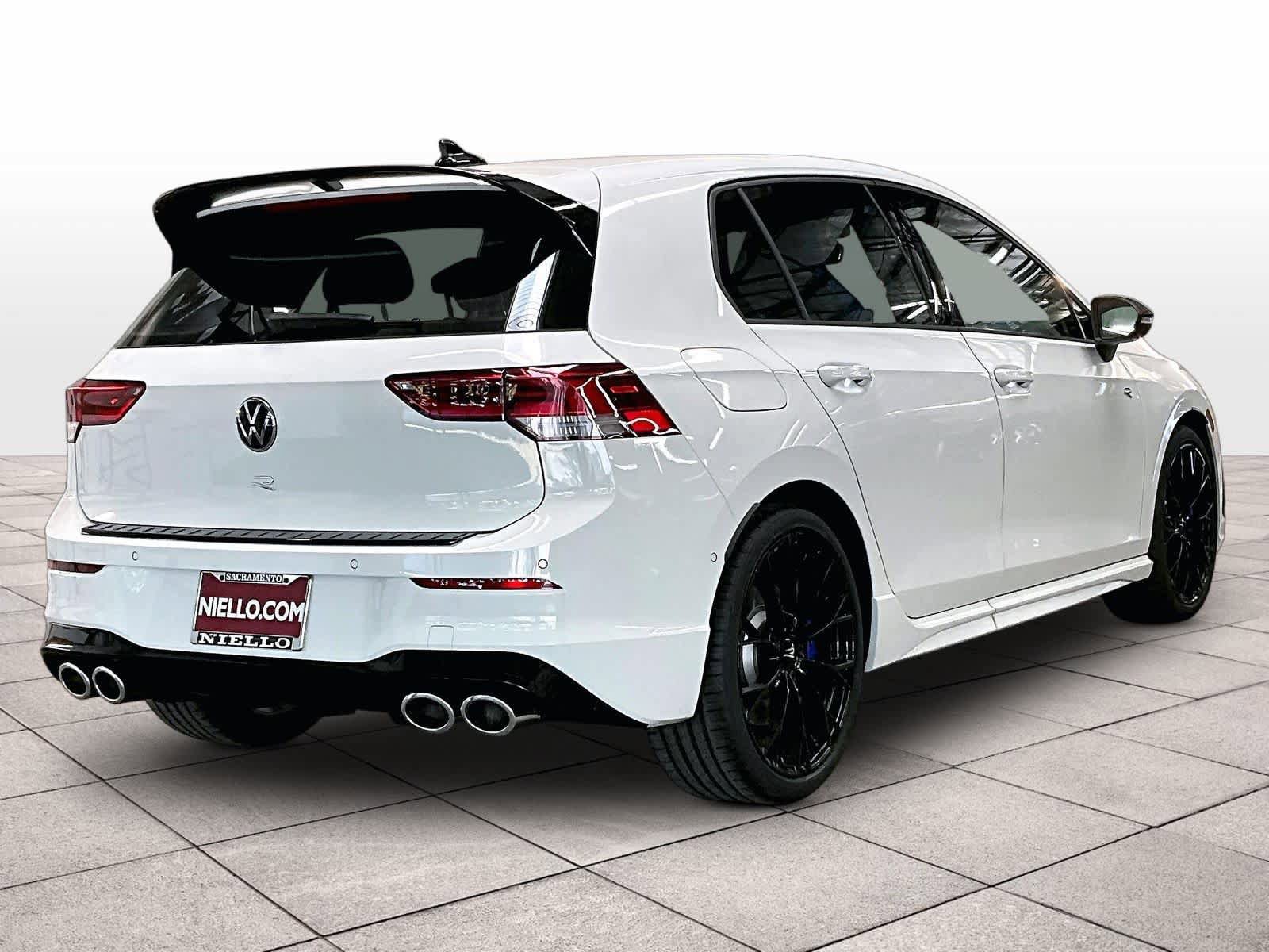 New 2026 Volkswagen Golf image 4