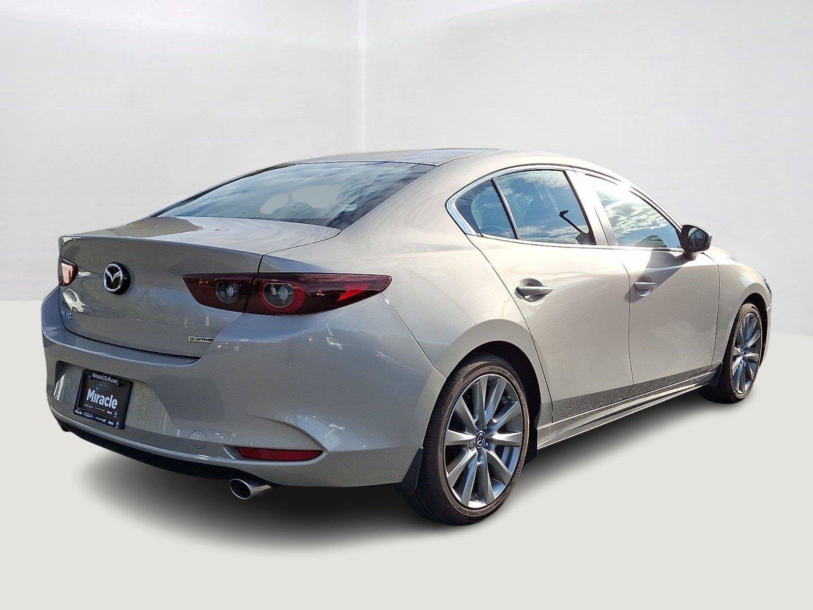 Used 2023 MAZDA MAZDA3 s FWD image 6