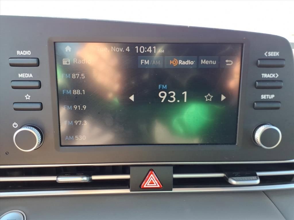 Used 2025 Hyundai Elantra Blue w/ Cargo Package image 20