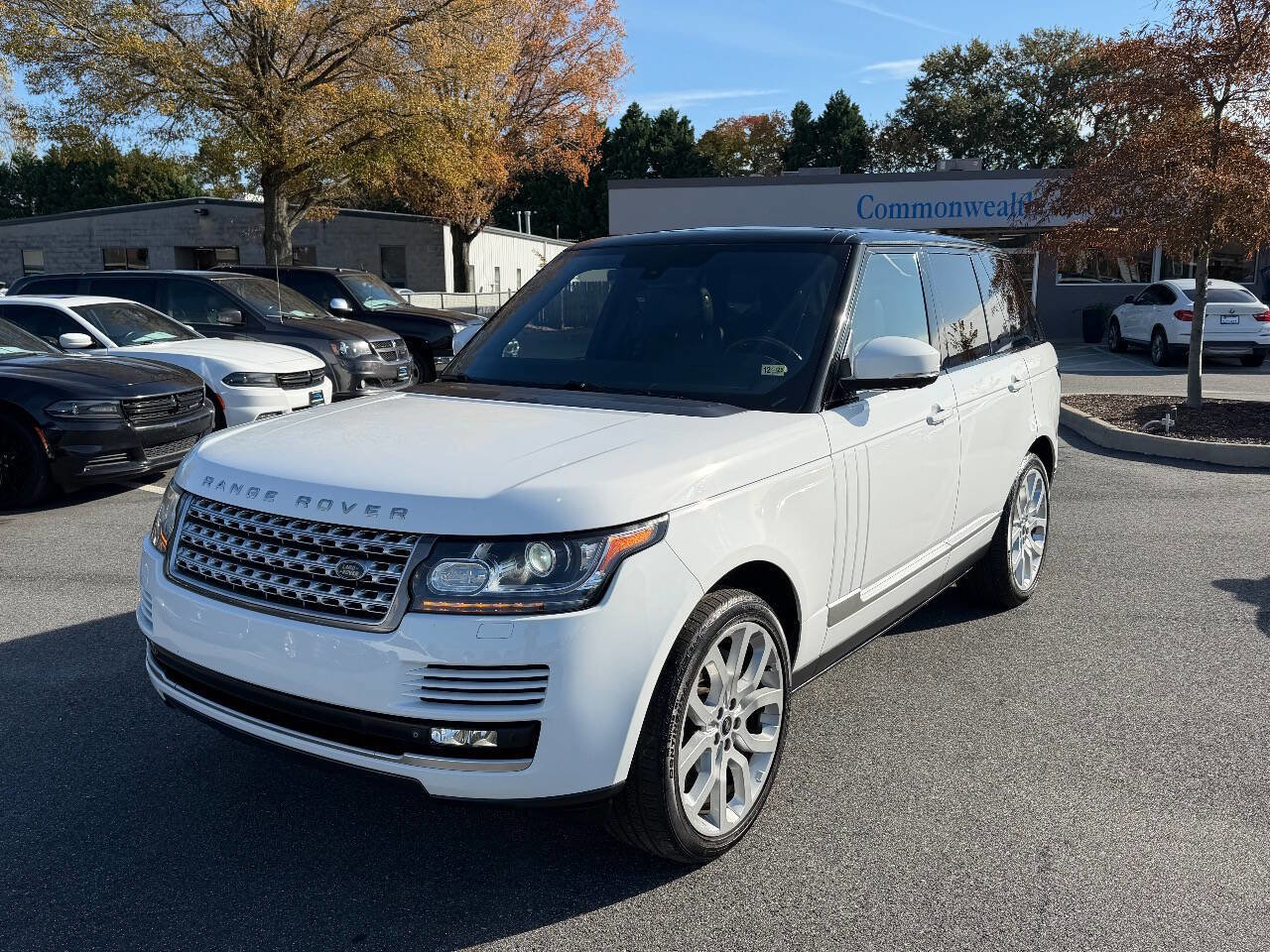 Used 2014 Land Rover Range Rover Supercharged image 3