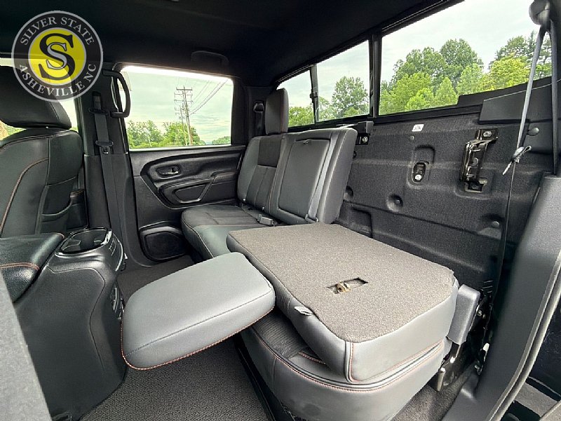 Used 2021 Nissan Titan PRO-4X AWD/4WD image 15