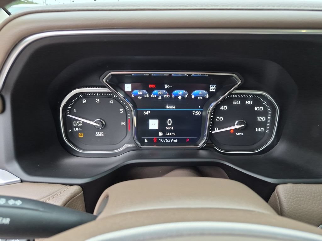Used 2021 GMC Yukon XL Denali w/ Denali Premium Package AWD/4WD image 23