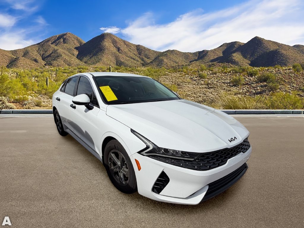 Used 2022 Kia K5 LXS FWD image 4