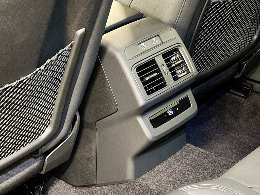 New 2025 Audi Q5 Premium Plus image 17