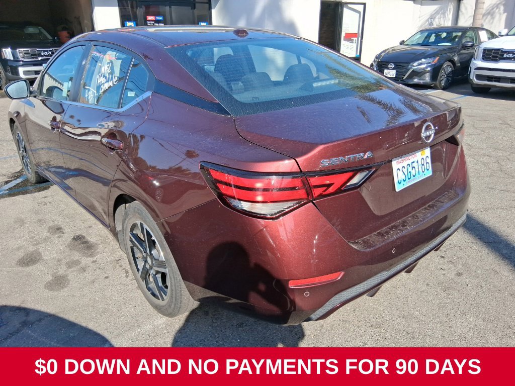 Used 2025 Nissan Sentra SV FWD image 5