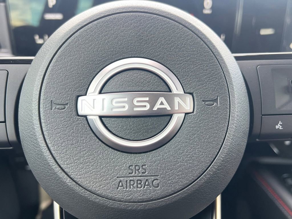 New 2025 Nissan Kicks SR w/ SR Premium Package image 5