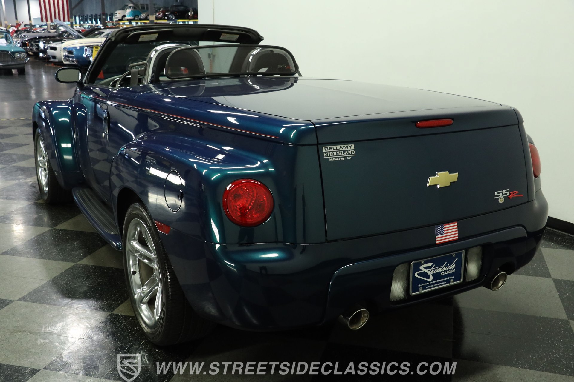 Used 2006 Chevrolet SSR w/ Preferred Equipment Group RWD image 8