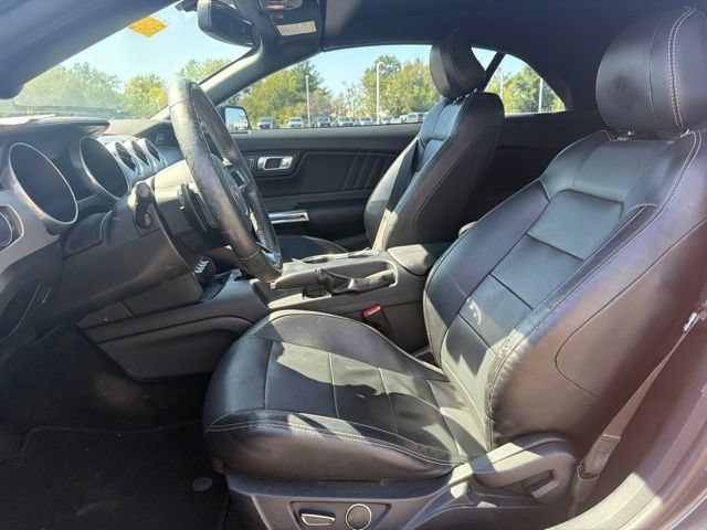 Used 2018 Ford Mustang Premium RWD image 23