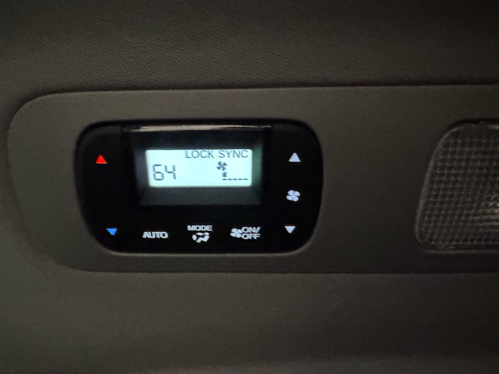 Used 2018 Honda Odyssey Touring image 23