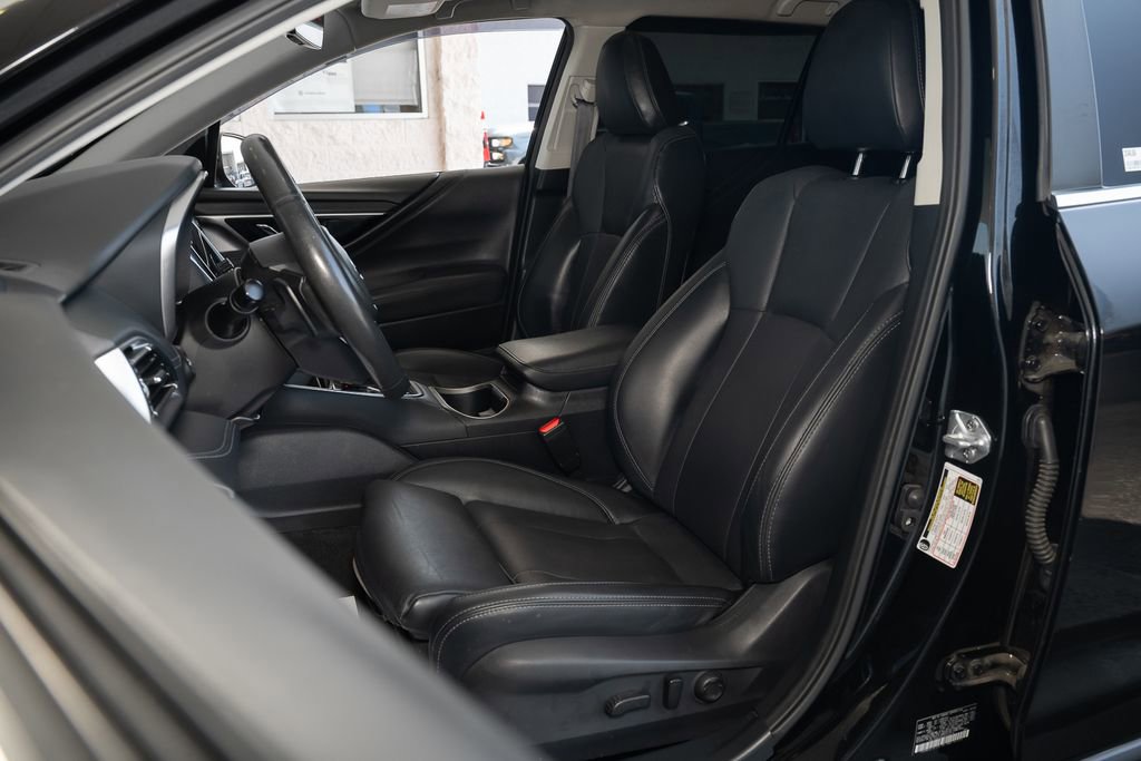Used 2023 Subaru Outback Limited AWD/4WD image 19