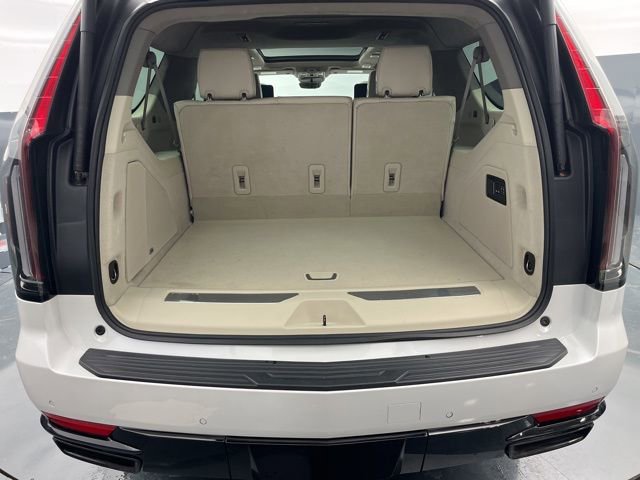 Used 2024 Cadillac Escalade ESV Sport Platinum AWD/4WD image 21