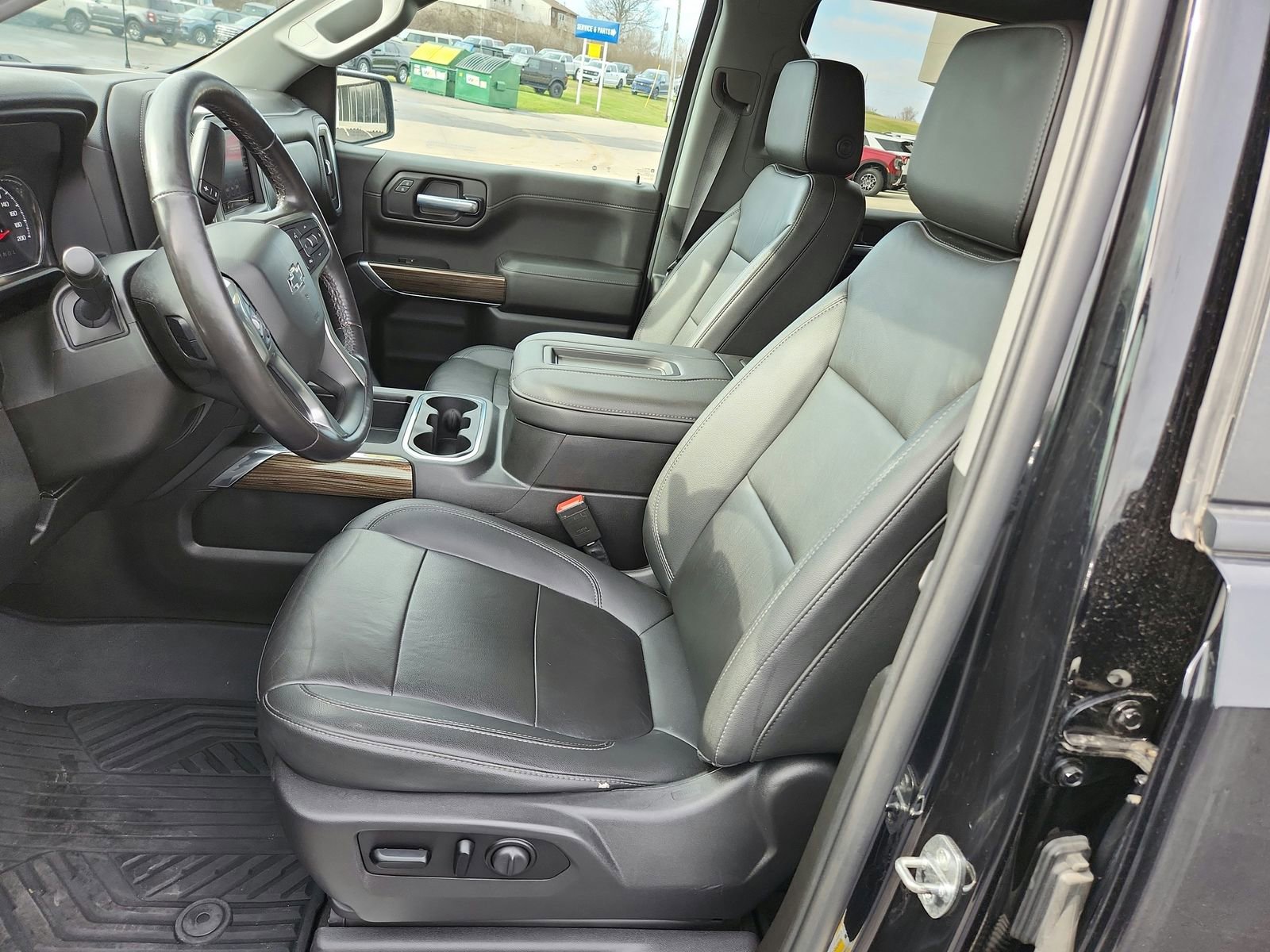 Used 2021 Chevrolet Silverado 1500 LT Trail Boss w/ Convenience Package II image 50