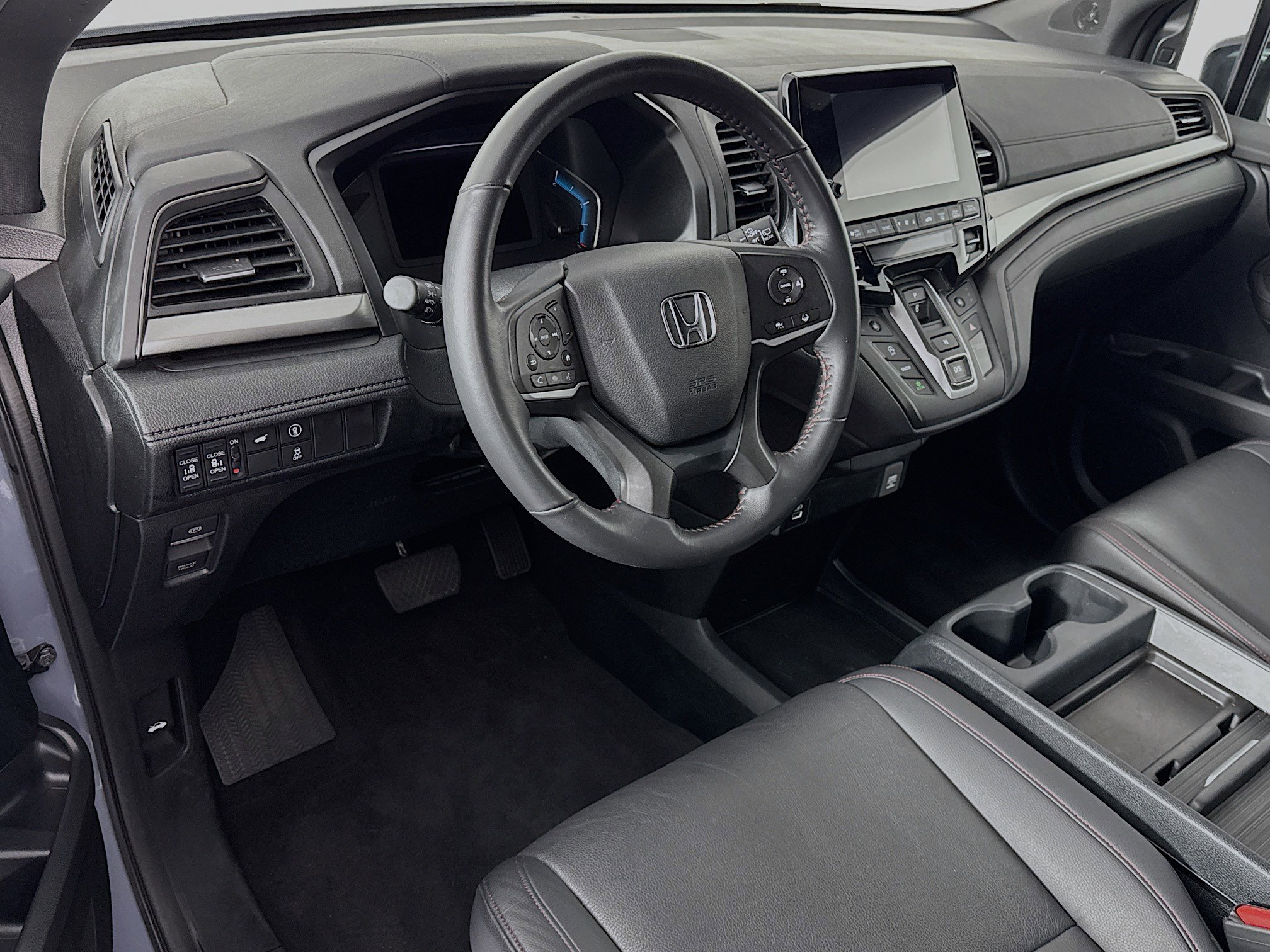 Certified 2023 Honda Odyssey Sport image 9