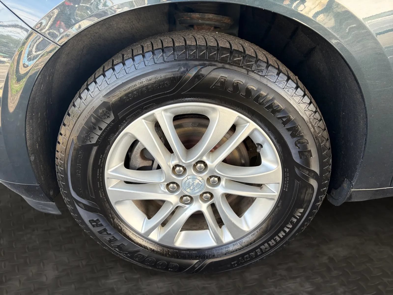 Used 2019 Buick Enclave Essence w/ Trailering Package, 5000 lbs. AWD/4WD image 38