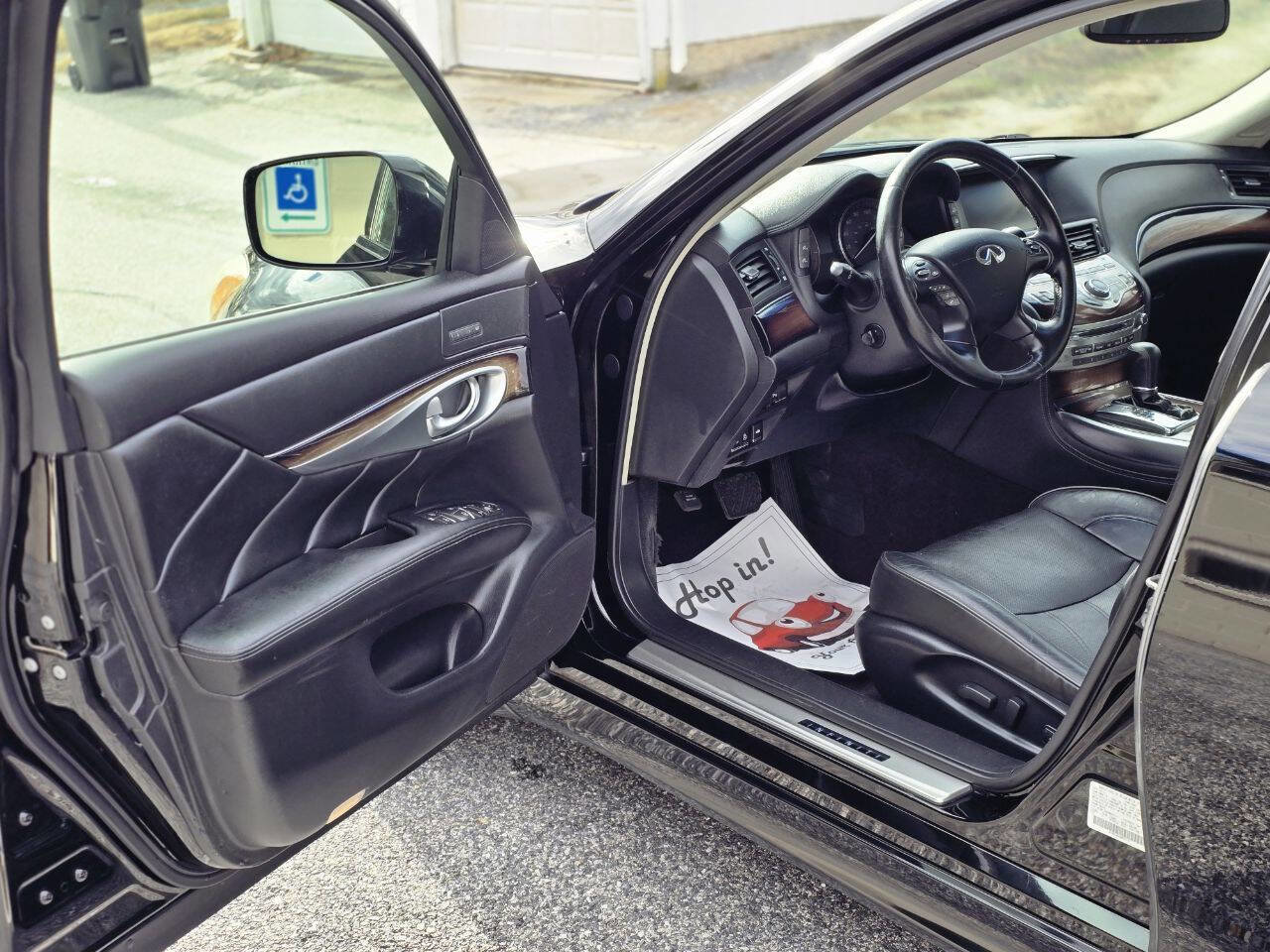 Used 2013 INFINITI M37 x w/ Premium Pkg image 22