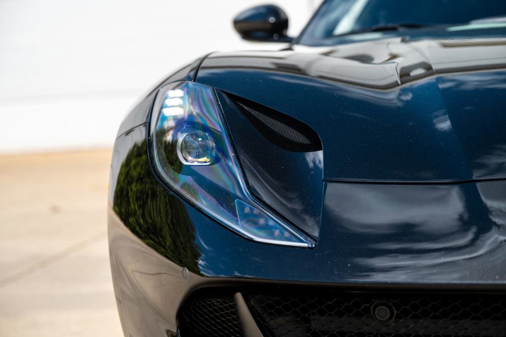 Used 2022 Ferrari 812 GTS RWD image 49