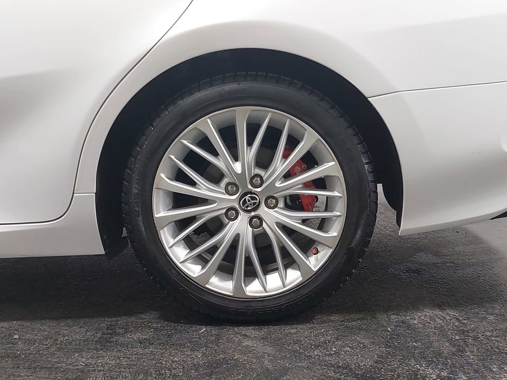 Used 2019 Toyota Camry XLE image 57