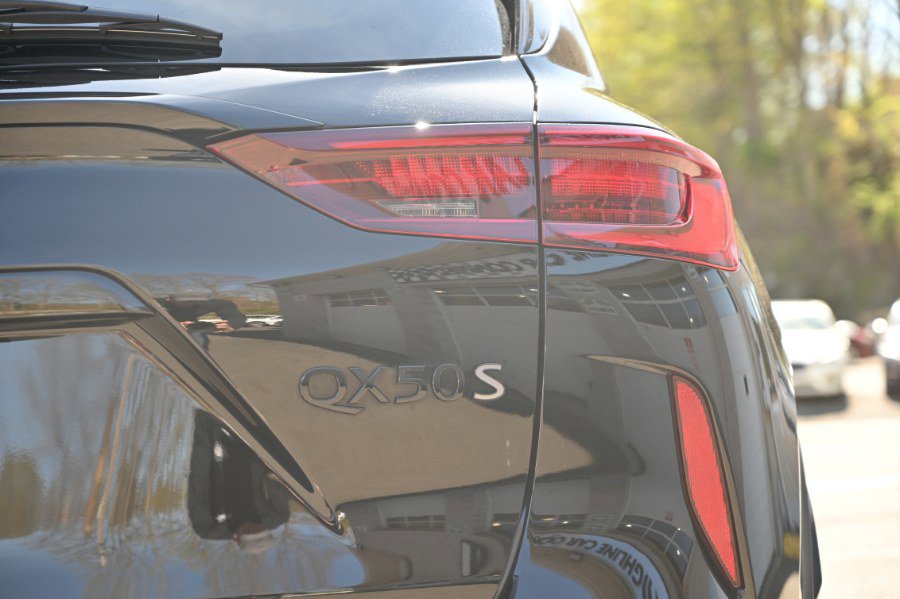 Used 2023 INFINITI QX50 Sport AWD/4WD image 14