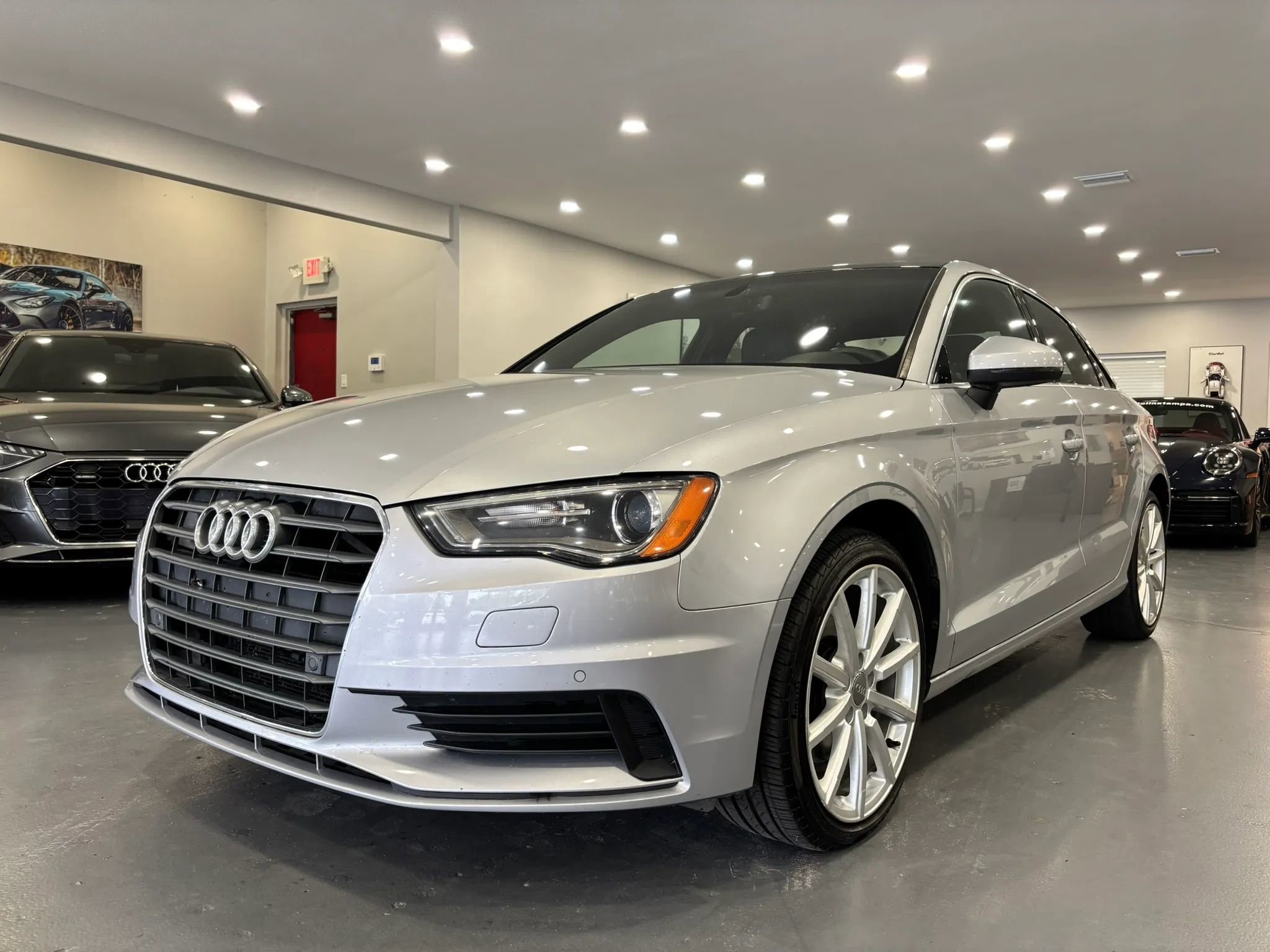 Used 2016 Audi A3 1.8T Premium Plus w/ Premium Plus Package FWD image 3