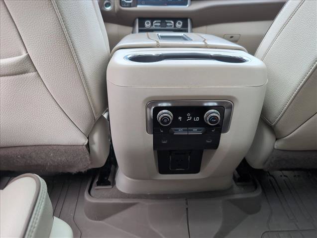 Used 2022 GMC Yukon Denali w/ Max Trailering Package AWD/4WD image 24