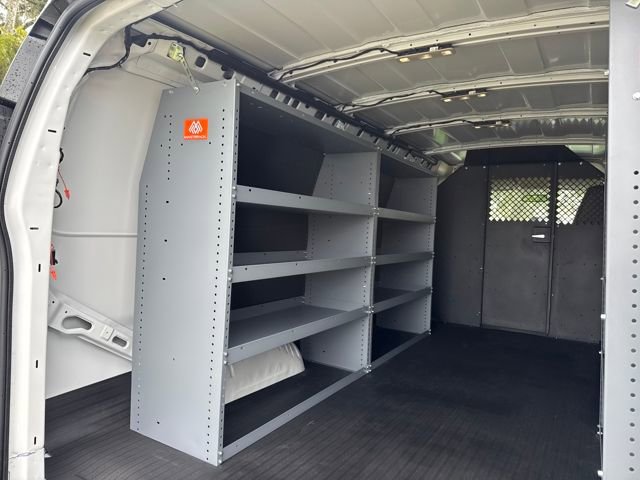 New 2025 Chevrolet Express 2500 Work Van 3D Extended Cargo Van w/ Driver Convenience Package RWD image 13