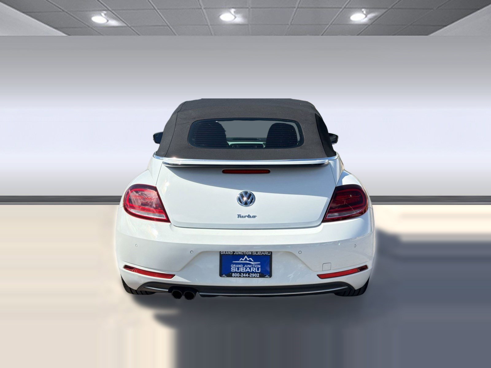 Used 2019 Volkswagen Beetle 2.0T SE w/ SE Premium Package image 10