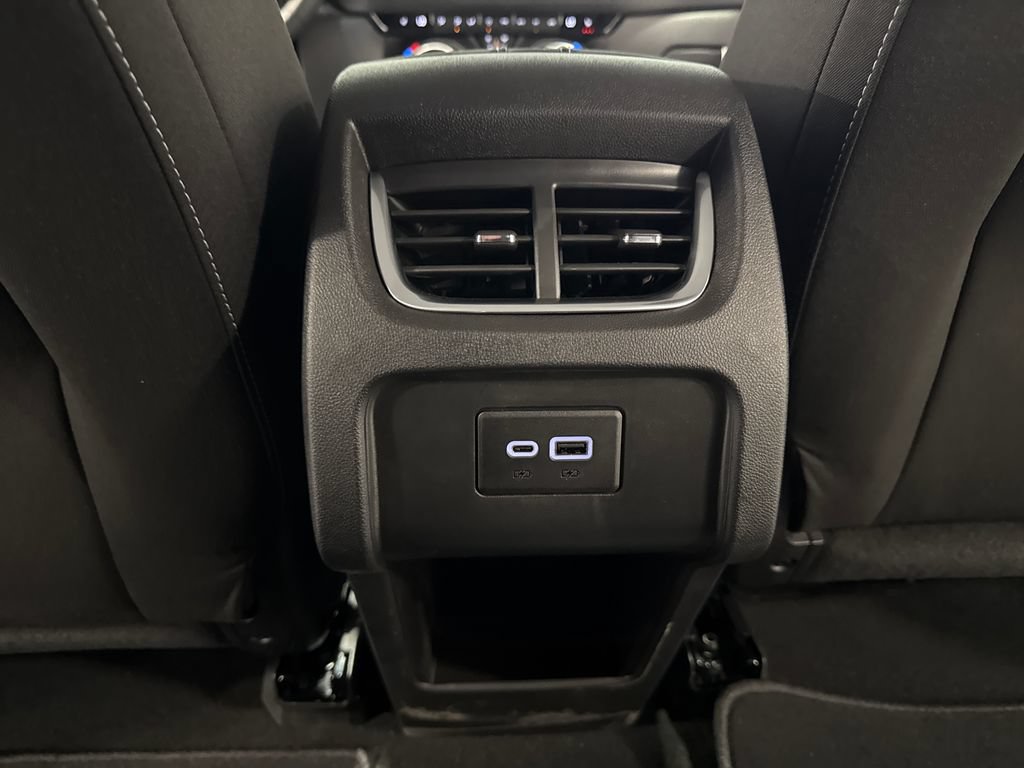 New 2026 Chevrolet Blazer LT FWD image 40