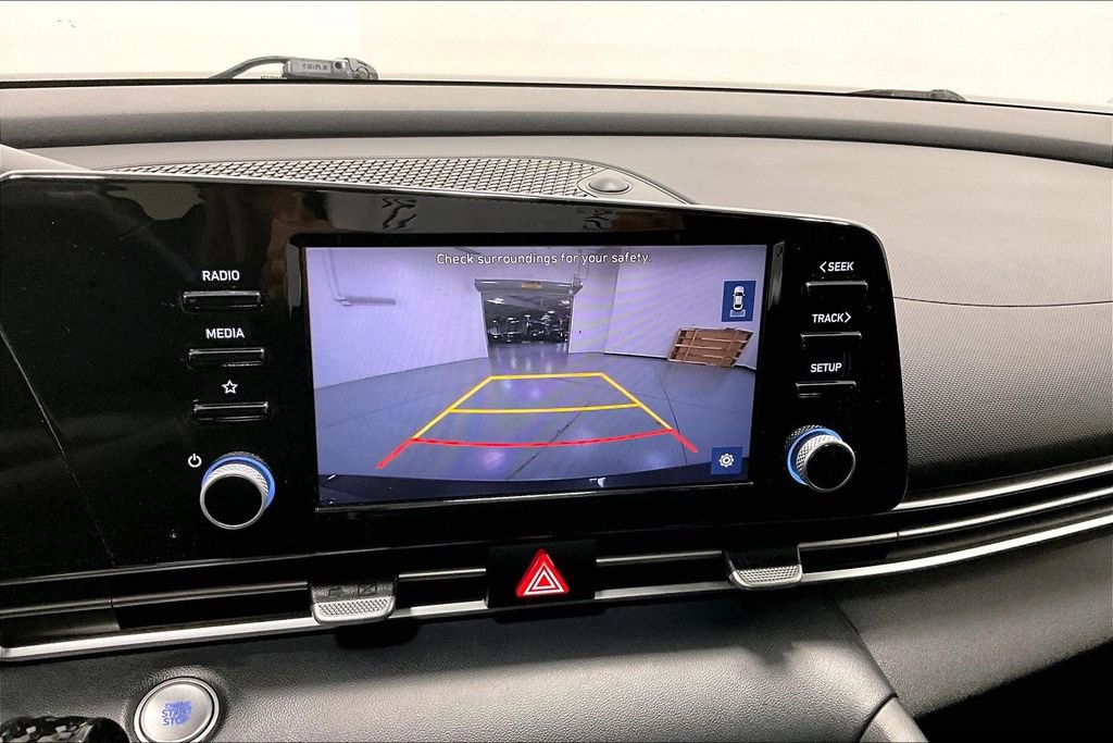 Used 2022 Hyundai Elantra SEL w/ Convenience Package FWD image 29