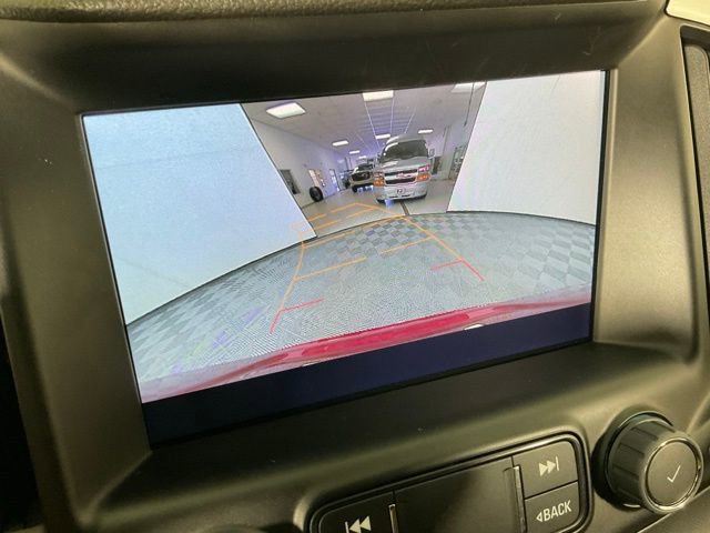 Used 2024 GMC Terrain SLT image 12