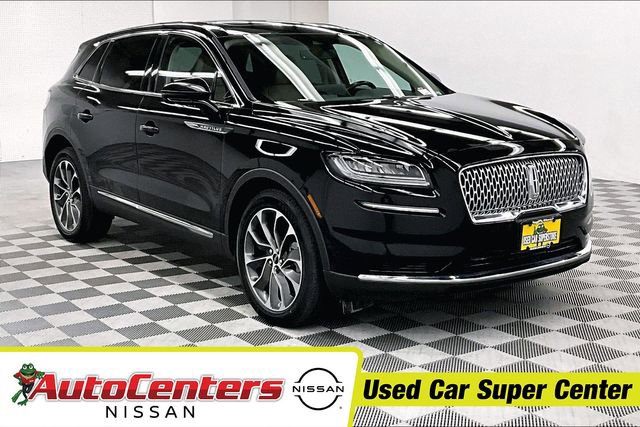 Used 2022 Lincoln Nautilus Reserve image 1