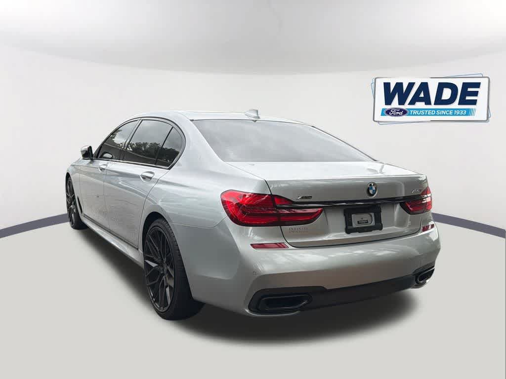 Used 2019 BMW 750i xDrive w/ Executive Package AWD/4WD image 6