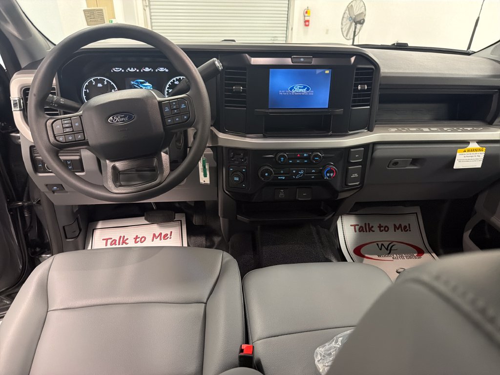 New 2027 Ford F350 XL w/ XL Chrome Package AWD/4WD image 13