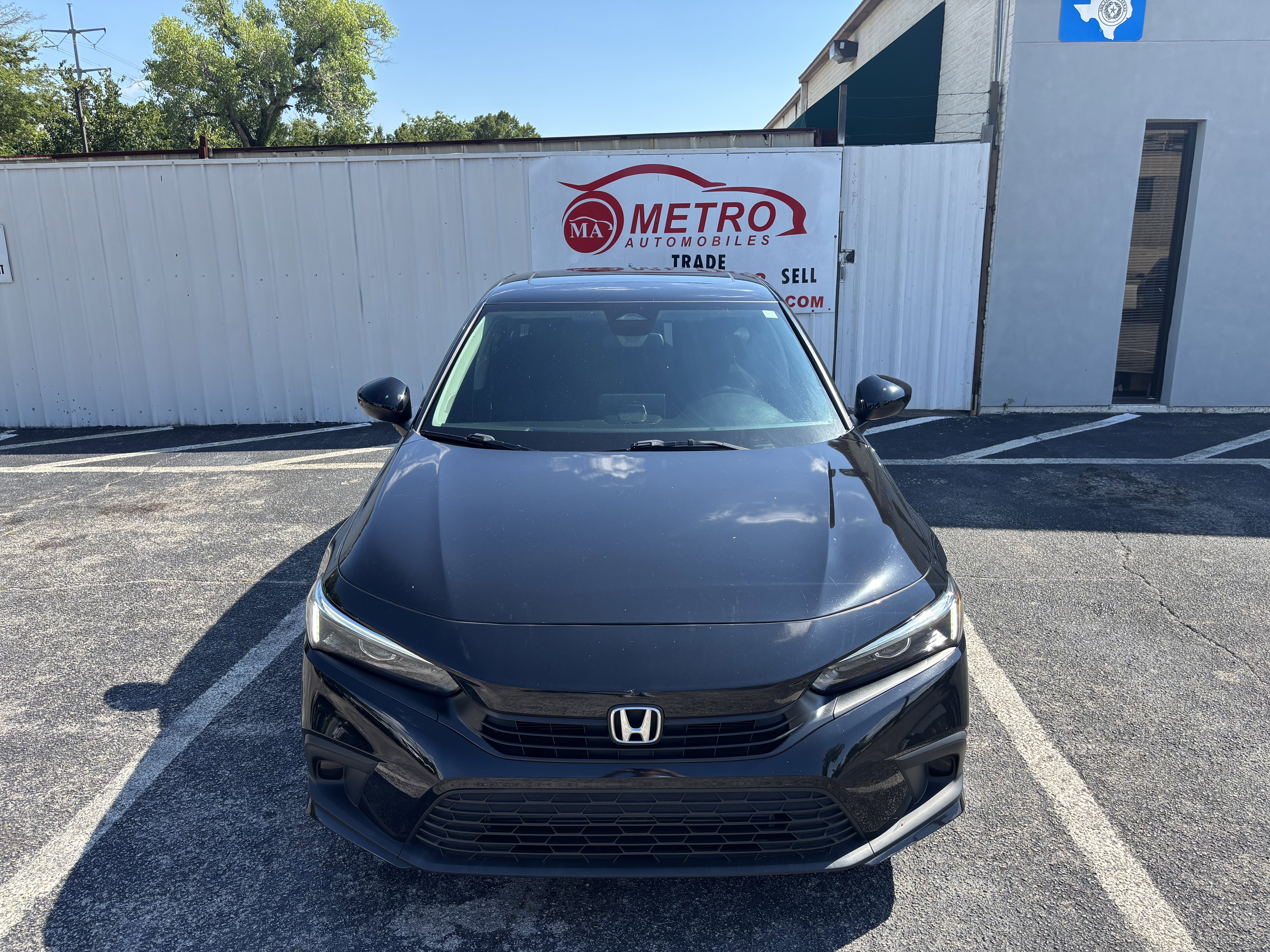 Used 2023 Honda Civic EX image 3