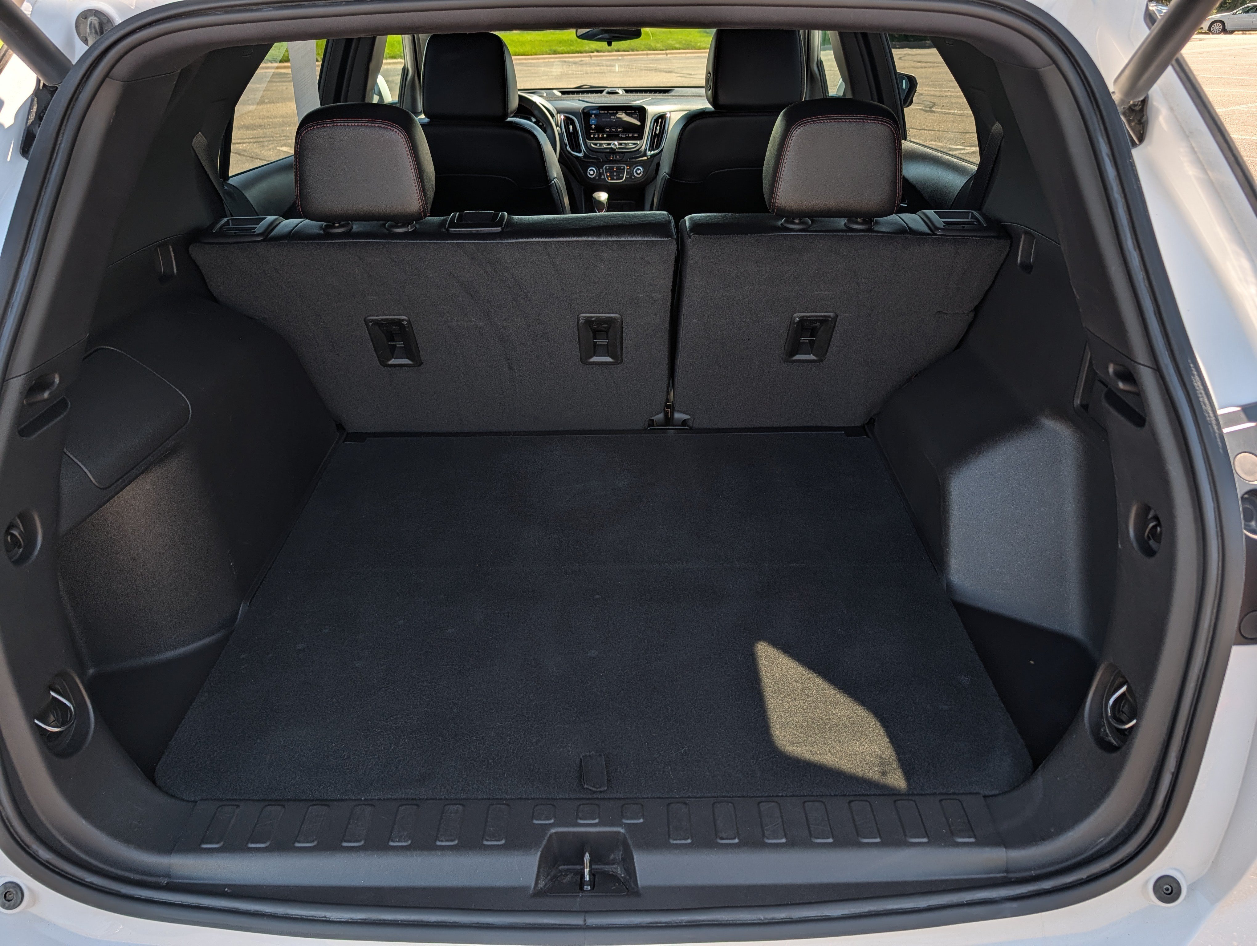 Used 2024 Chevrolet Equinox RS w/ RS Leather Package AWD/4WD image 18