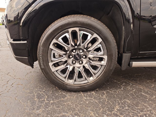 Used 2023 GMC Sierra 1500 Denali Ultimate AWD/4WD image 10