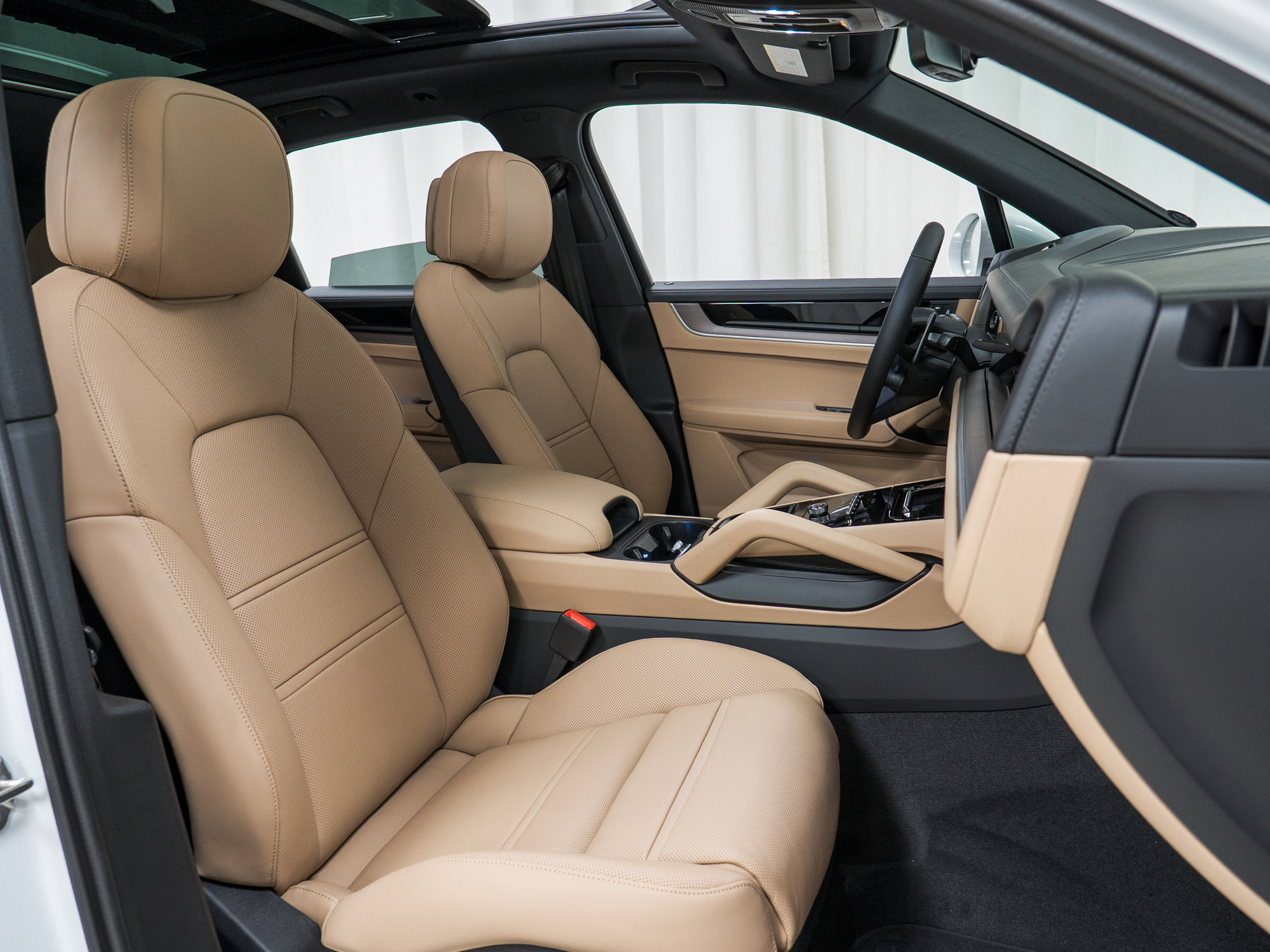 New 2026 Porsche Cayenne S image 23