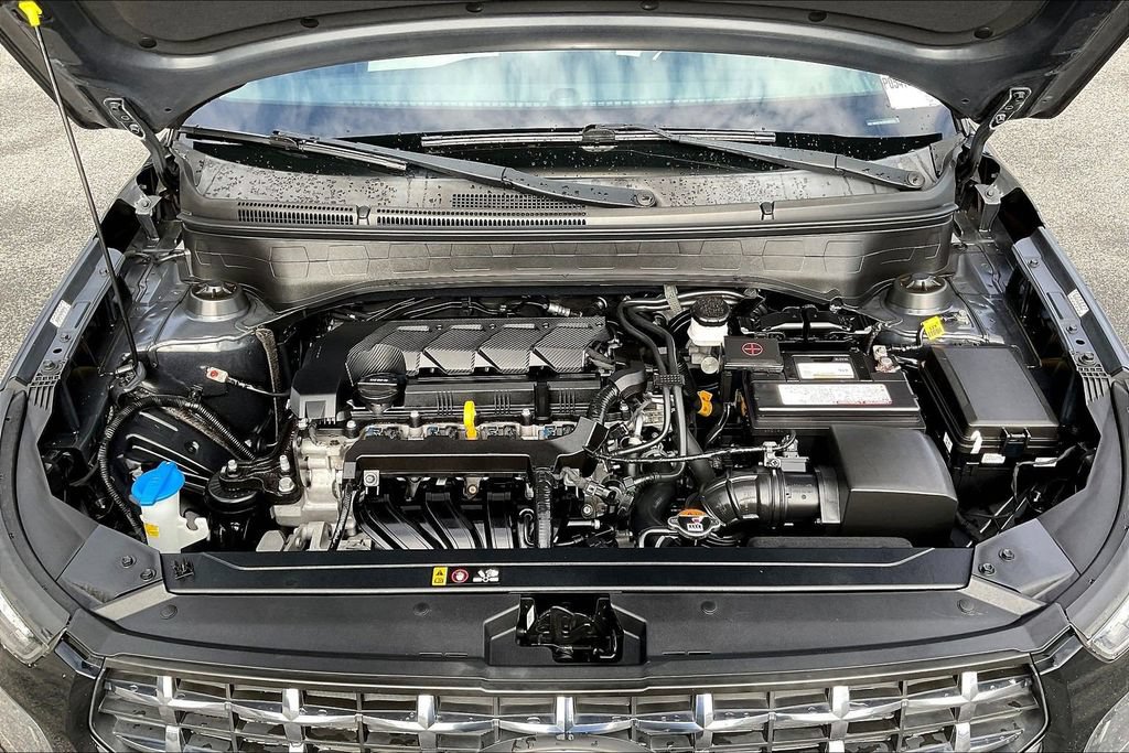 Used 2022 Hyundai Venue SEL FWD image 32