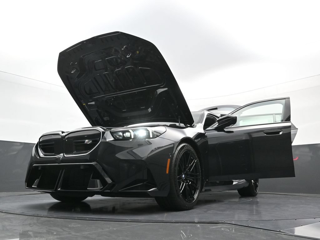 New 2027 BMW M5 Touring AWD/4WD image 40