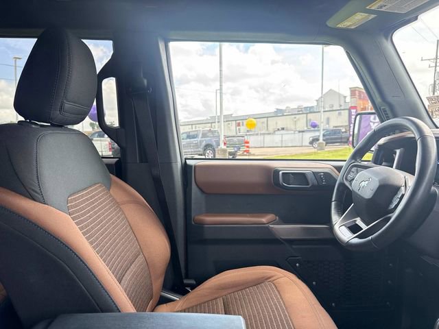 Used 2023 Ford Bronco Outer Banks AWD/4WD image 16