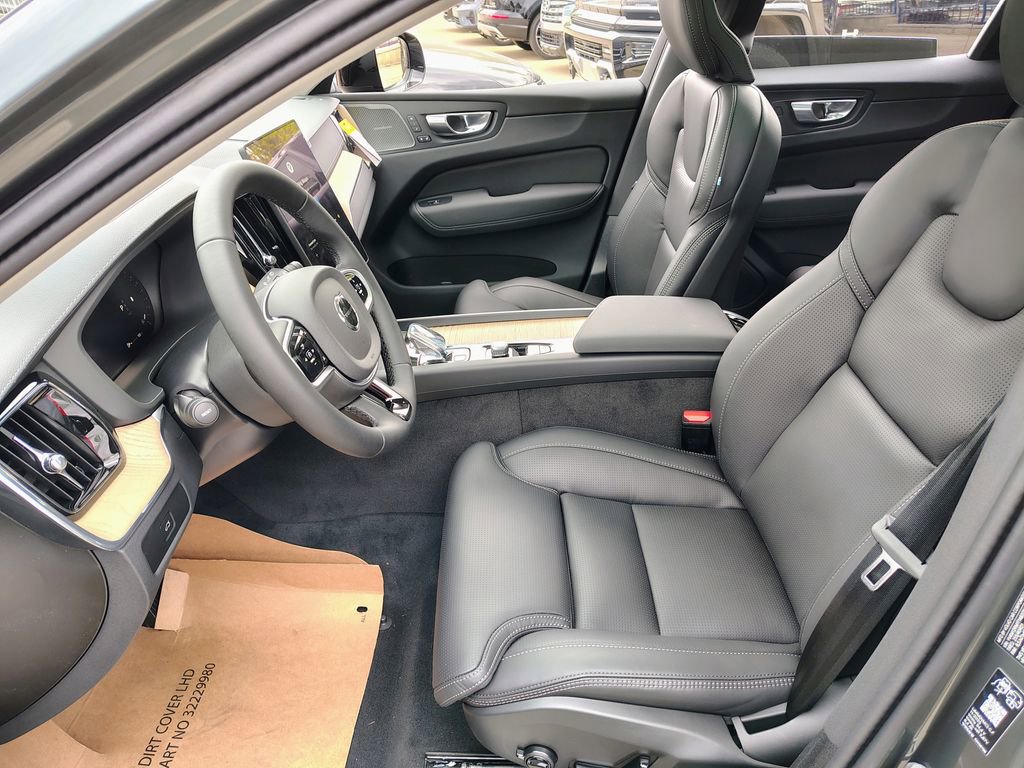 New 2026 Volvo XC60 B5 Ultra w/ Climate Package AWD/4WD image 18