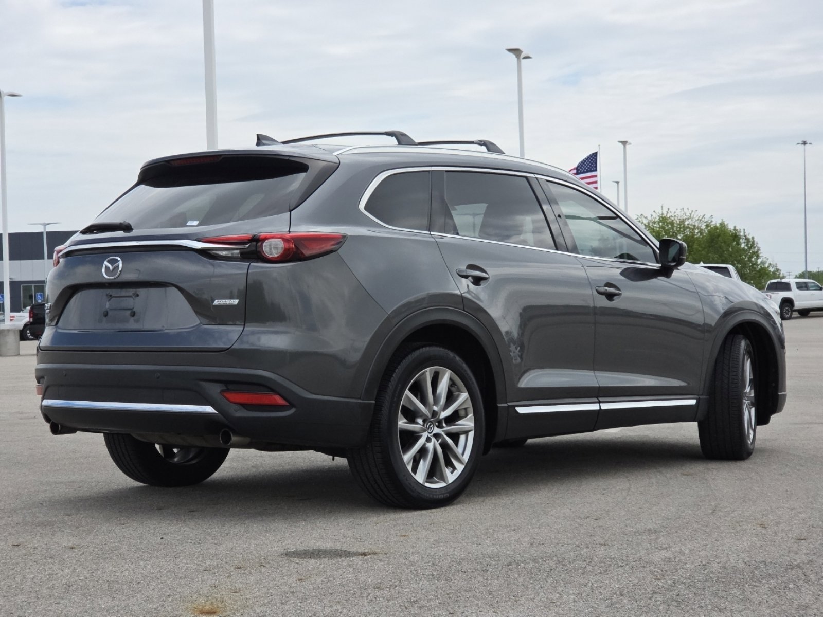 Used 2018 MAZDA CX-9 Signature AWD/4WD image 17