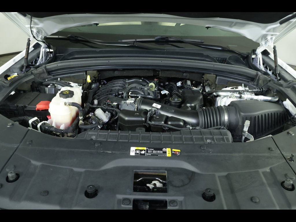 Used 2021 Jeep Grand Cherokee L Limited AWD/4WD image 19