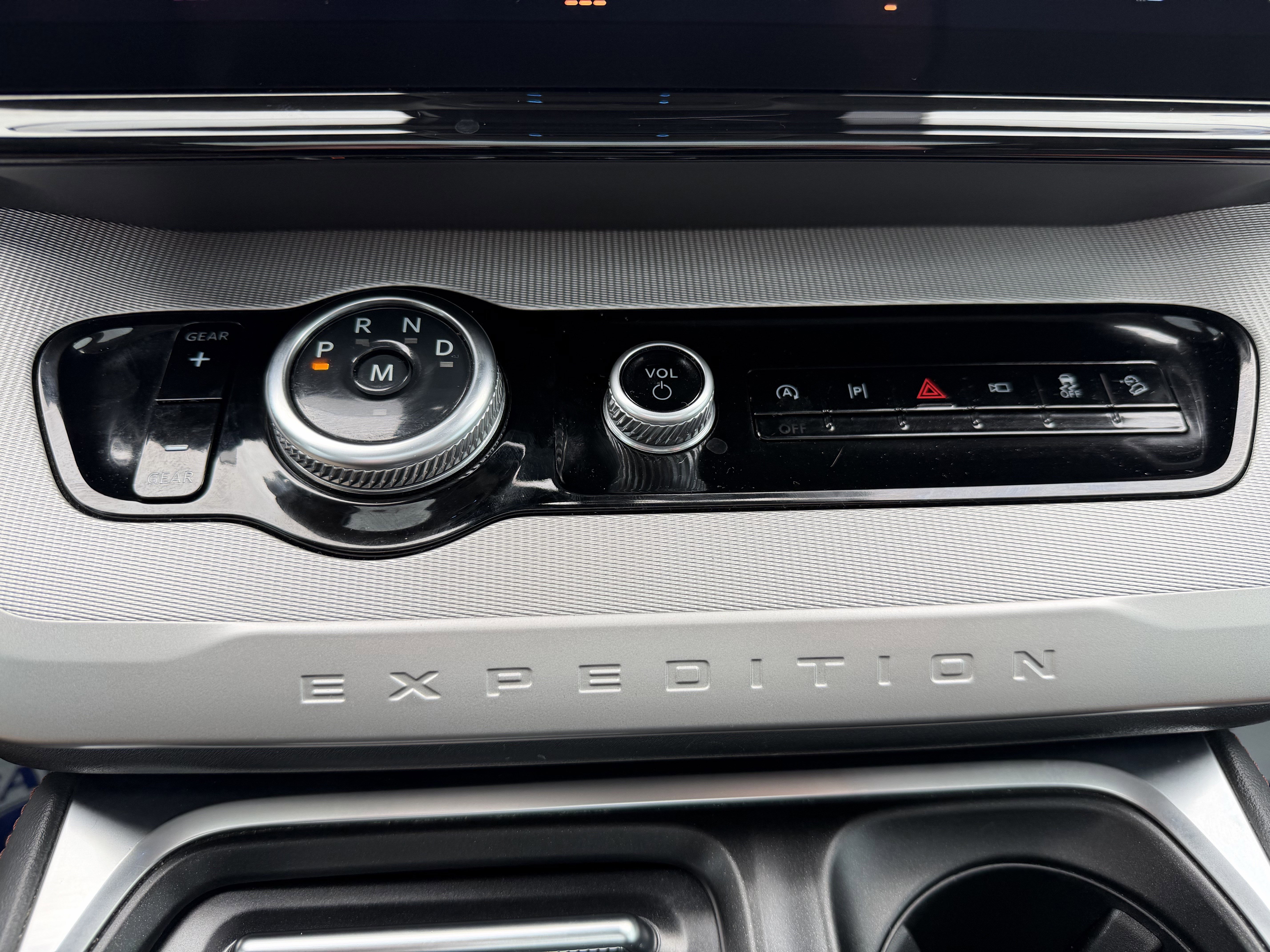 Certified 2025 Ford Expedition Max Active image 17