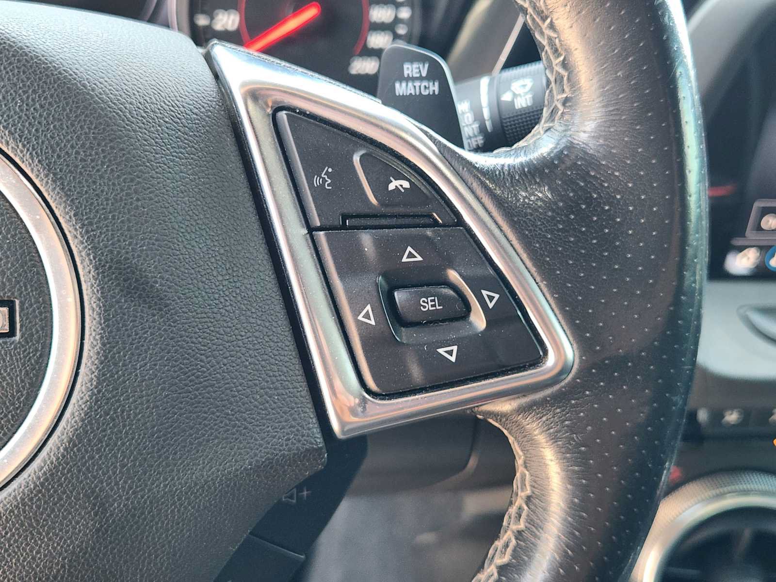 Used 2019 Chevrolet Camaro SS RWD image 27