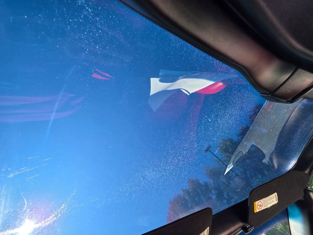 Used 2004 Chevrolet Corvette Coupe w/ Preferred Equipment Group image 24