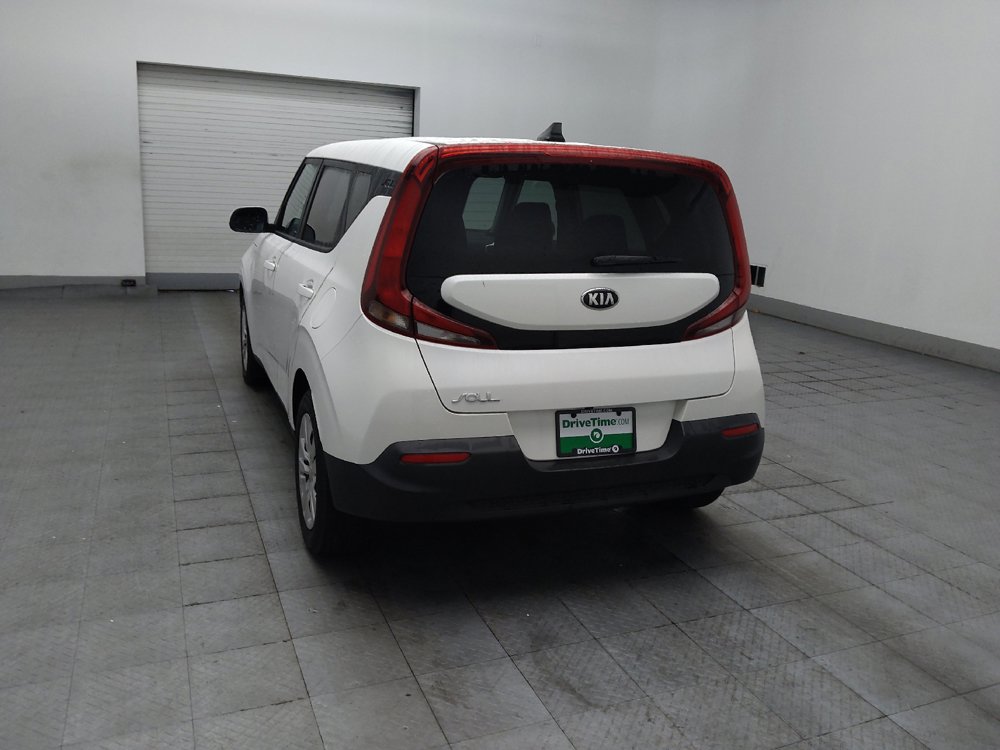 Used 2021 Kia Soul LX FWD image 5