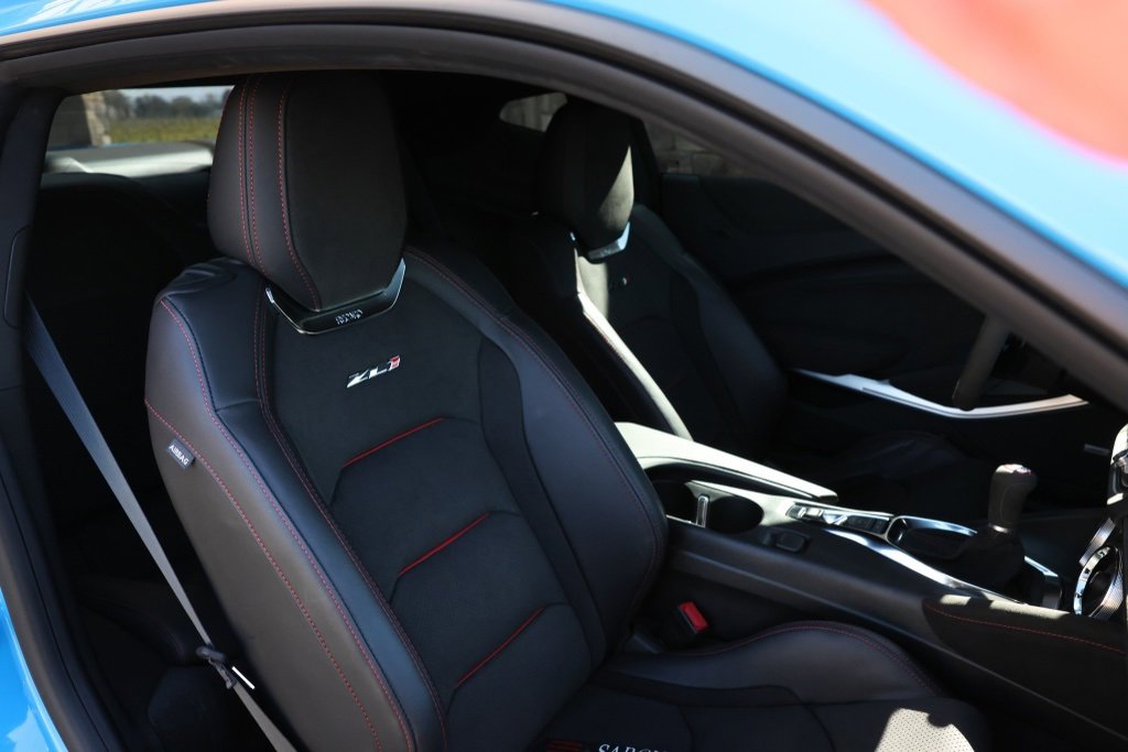Used 2022 Chevrolet Camaro ZL1 image 12