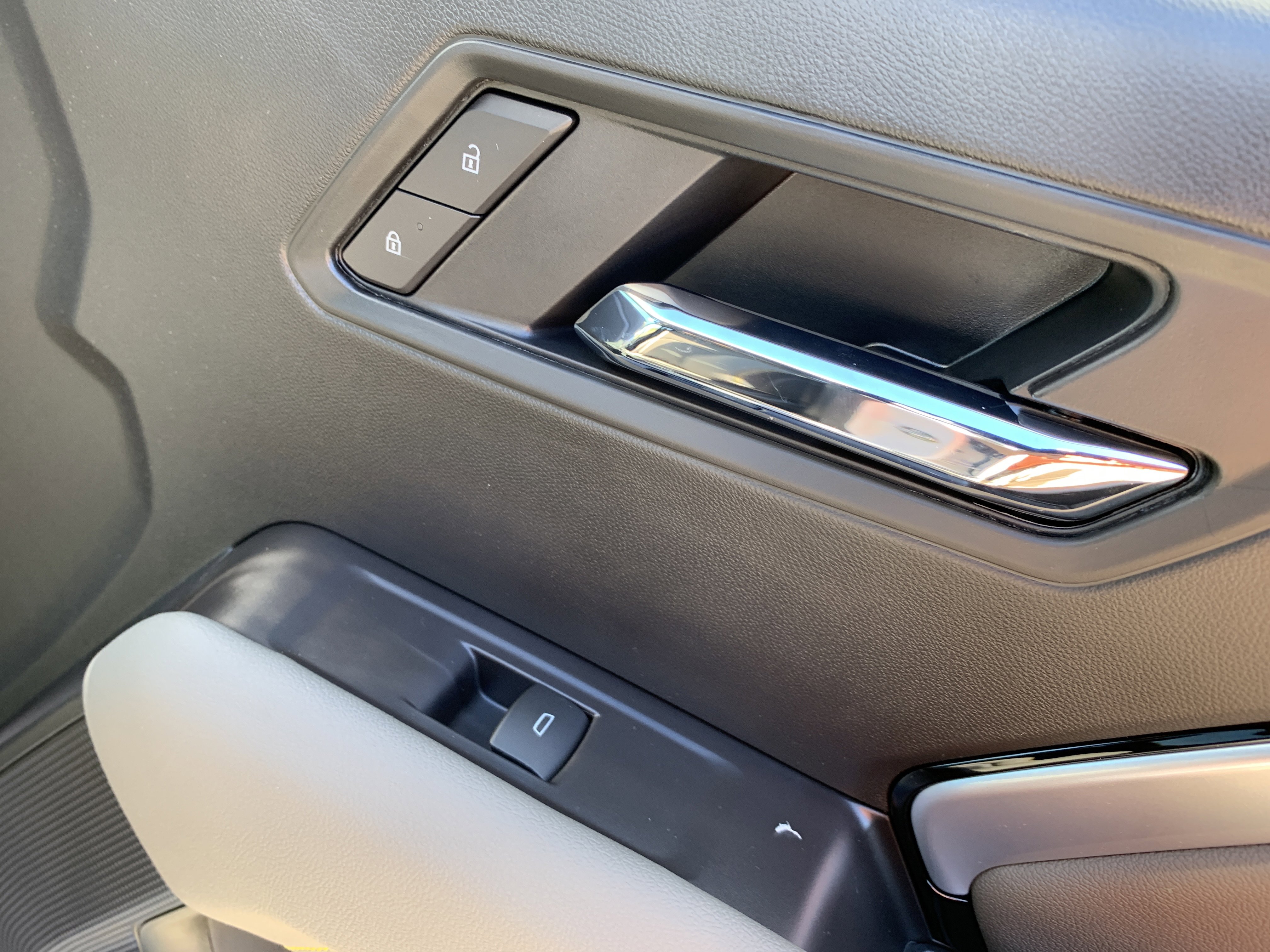 New 2026 Chevrolet Colorado ZR2 w/ Technology Package image 26