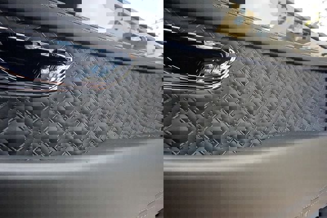 Used 2020 Bentley Continental GT V8 image 77