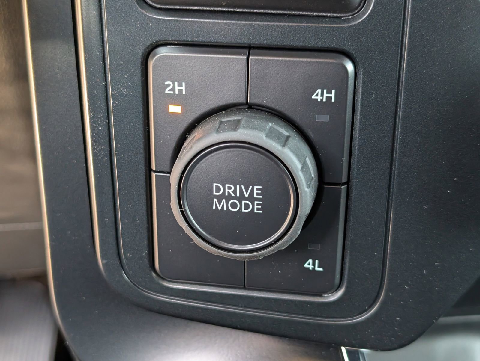 Used 2025 Ford F150 STX w/ Equipment Group 200A image 17